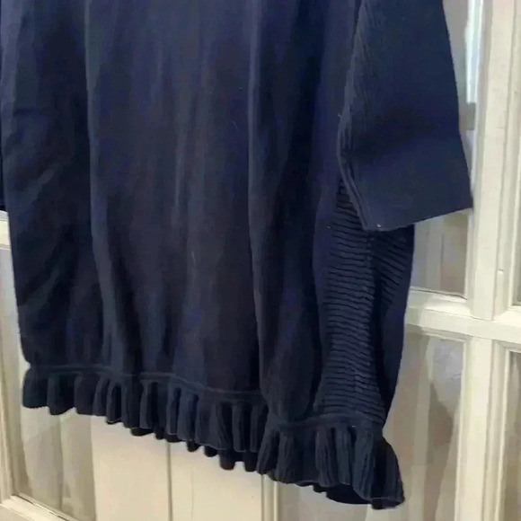 Lilly Pulitzer Tierneigh Sweater in True Navy, Ruffles Hem, Size L (8-10) - Picture 6 of 7